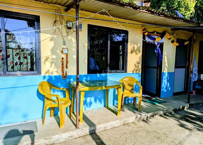 Homestay Double In Serene Budanilkantha, Northern